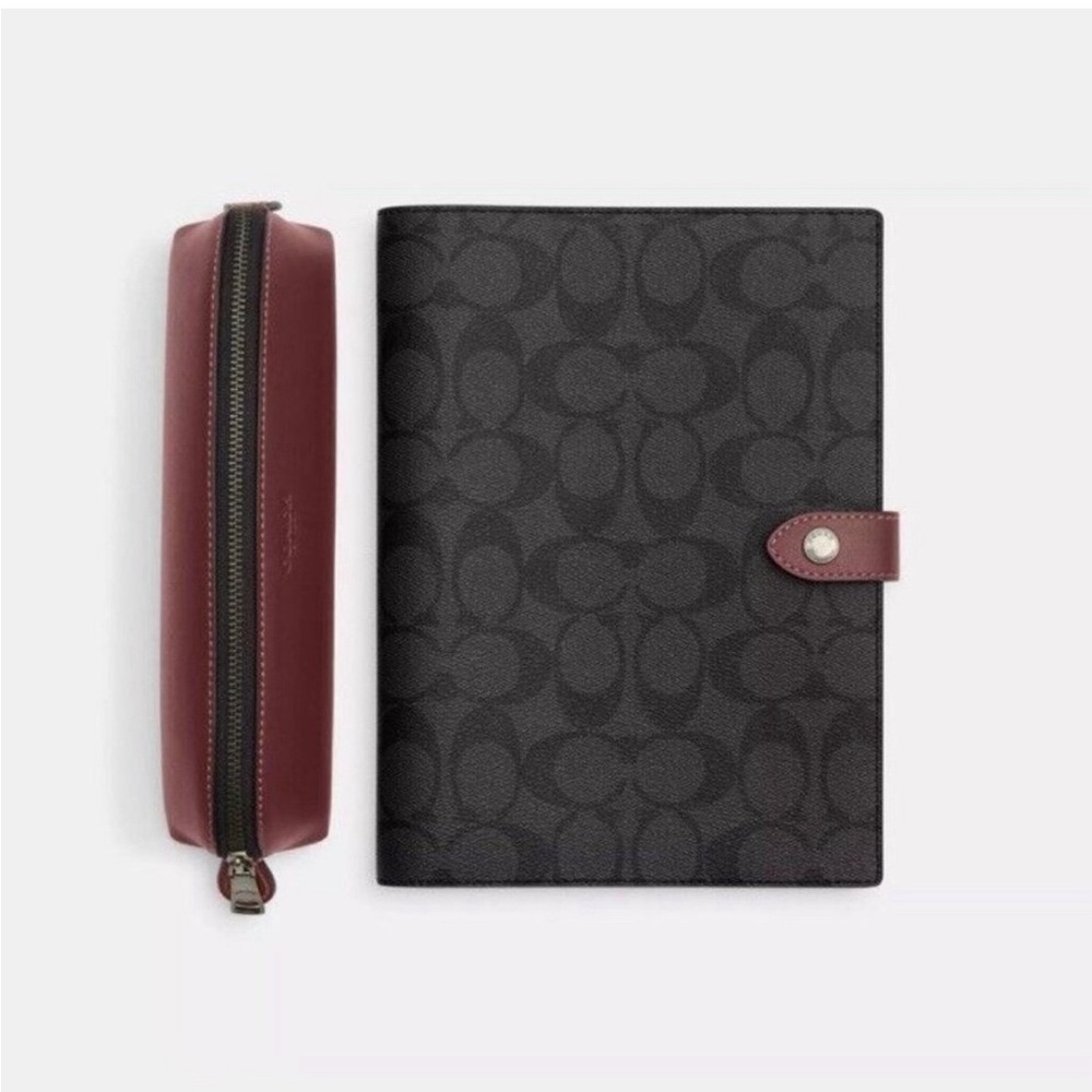 ❤️❤️❤️NEW Coach notebook+pencil case ❤️❤️❤️ - Picture 7 of 8